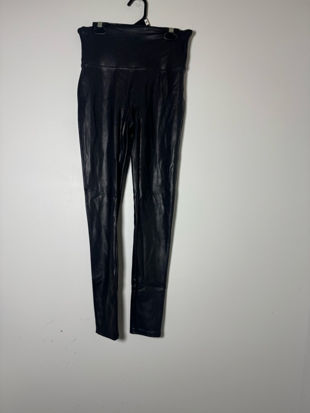 SPANX Faux Leather Leggings Womens Medium Petite Black Skinny Pants